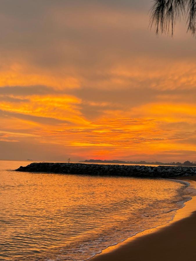 Beach N Breeze Glamping Melaka Zewnętrze zdjęcie