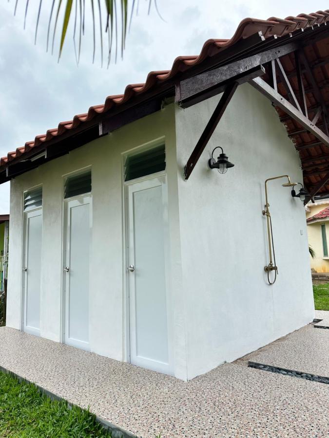 Beach N Breeze Glamping Melaka Zewnętrze zdjęcie