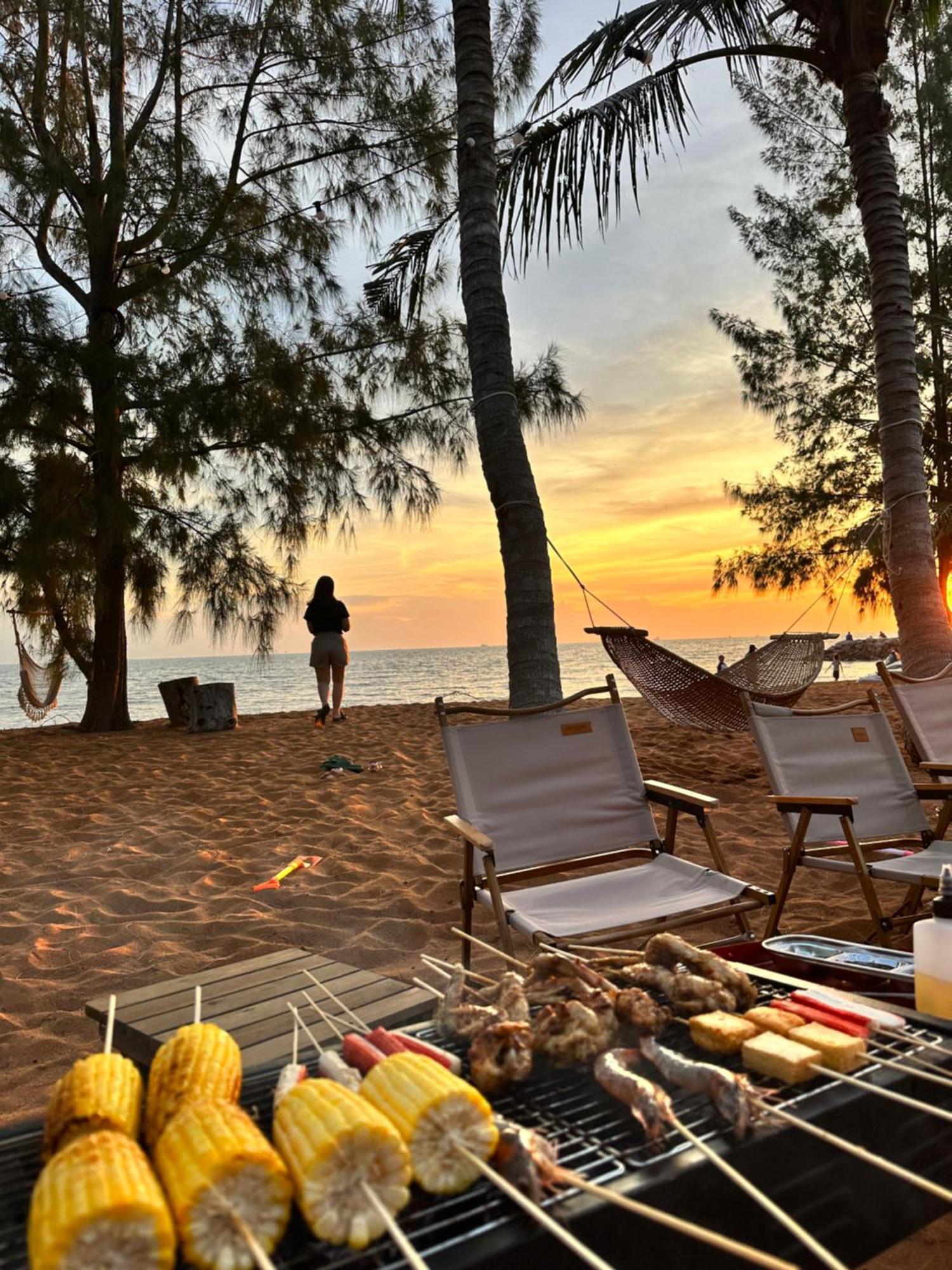 Beach N Breeze Glamping Melaka Zewnętrze zdjęcie